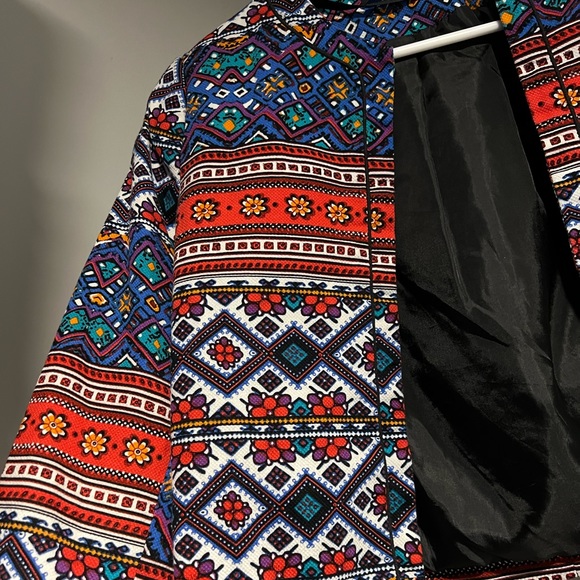 Patterned Jacket - Picture 2 of 3